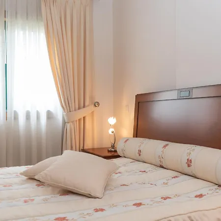Anadia Penthouse Duplex By Rent-a-key Funchal (Madeira)