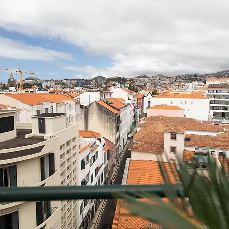 Anadia Penthouse Duplex By Rent-a-key Funchal (Madeira)