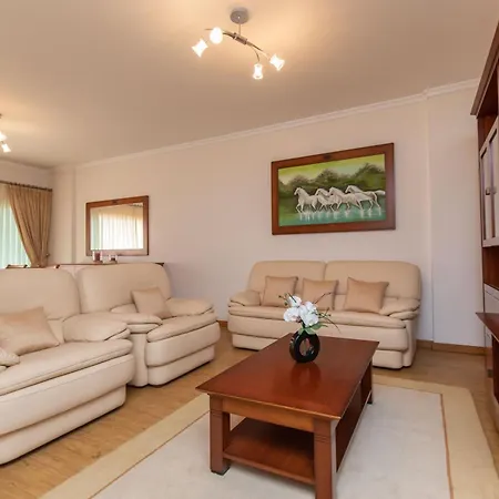 Anadia Penthouse Duplex By Rent-a-key *