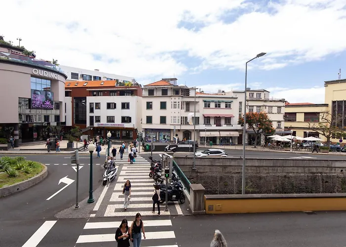 Anadia Penthouse Duplex By Rent-a-key